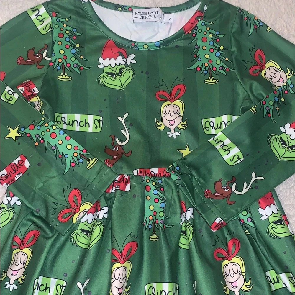 Rylee Faith Designs new grinch